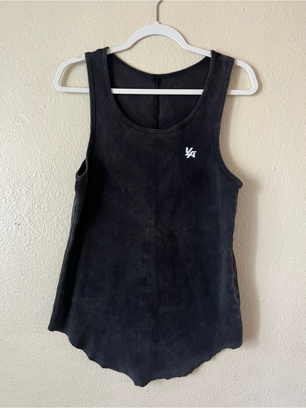 YoungLA Ribbed Tank Top Sz L Black